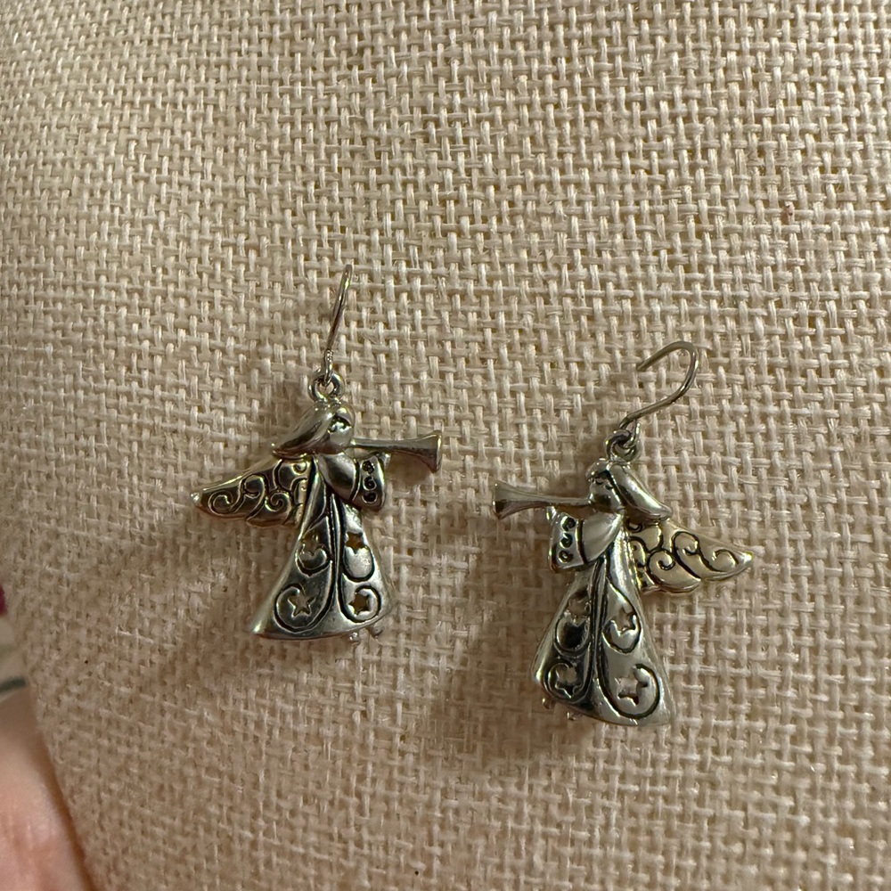 Silver Tone Trumpet Angel Drop Earrings Two Tone Star‎ Cutout French Wire Hooks